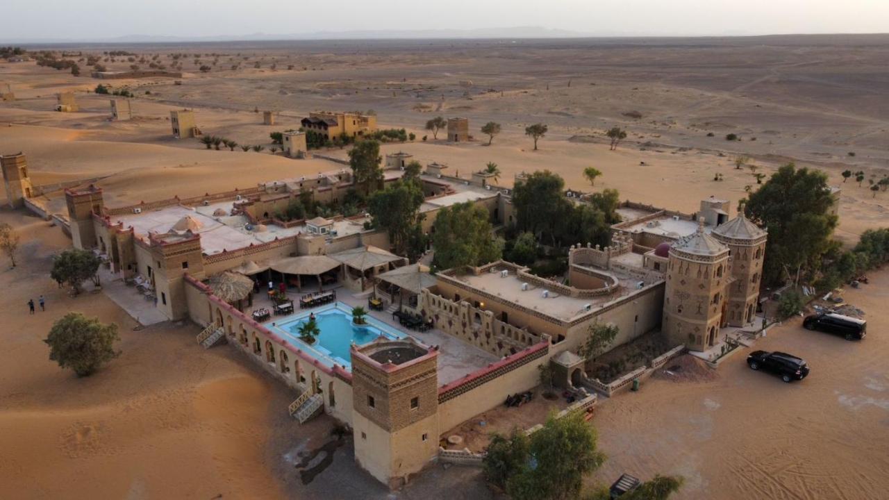 Hotel Cafe Du Sud Merzouga Esterno foto