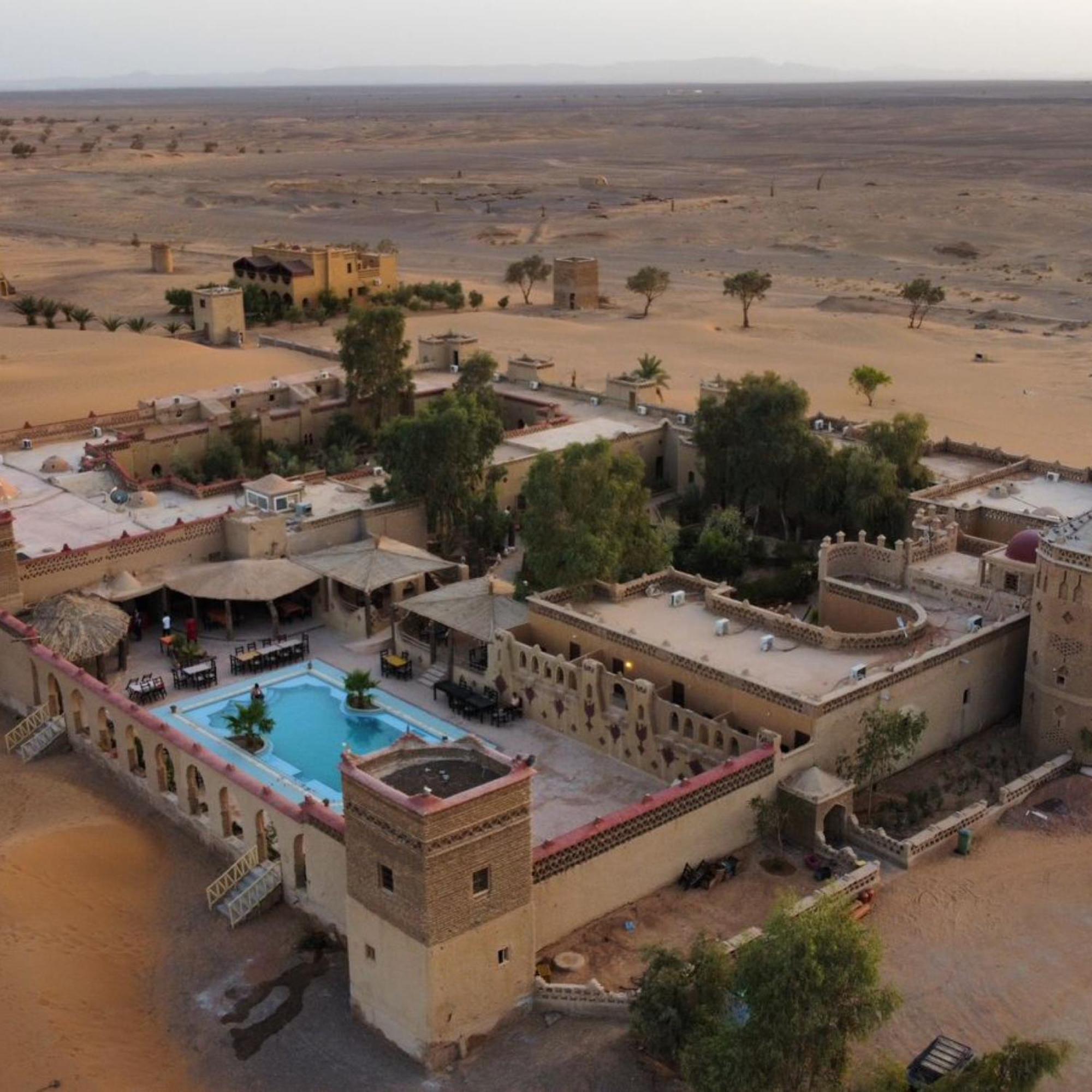 Hotel Cafe Du Sud Merzouga Esterno foto
